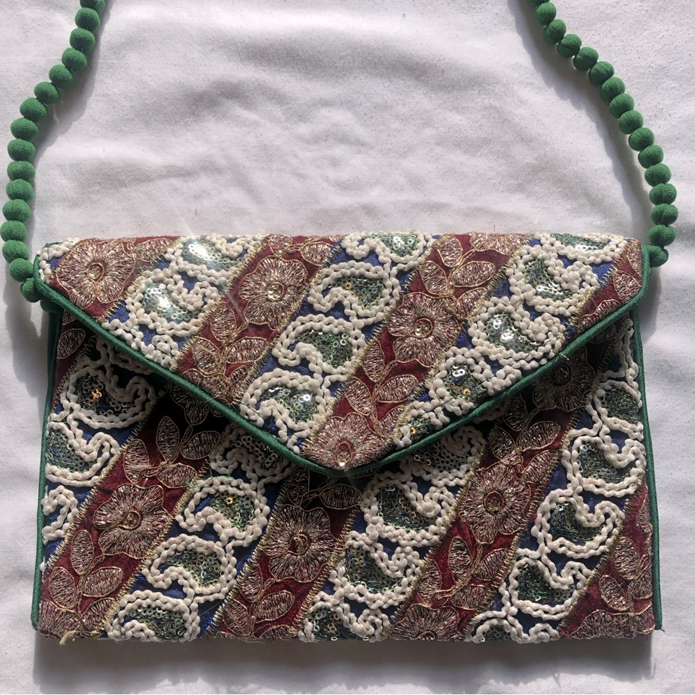 NWT THE BOMBAY MULTICOLORED JARI SEQUIN EMBELLISHED HANDCRAFTED CLUTCH BAG